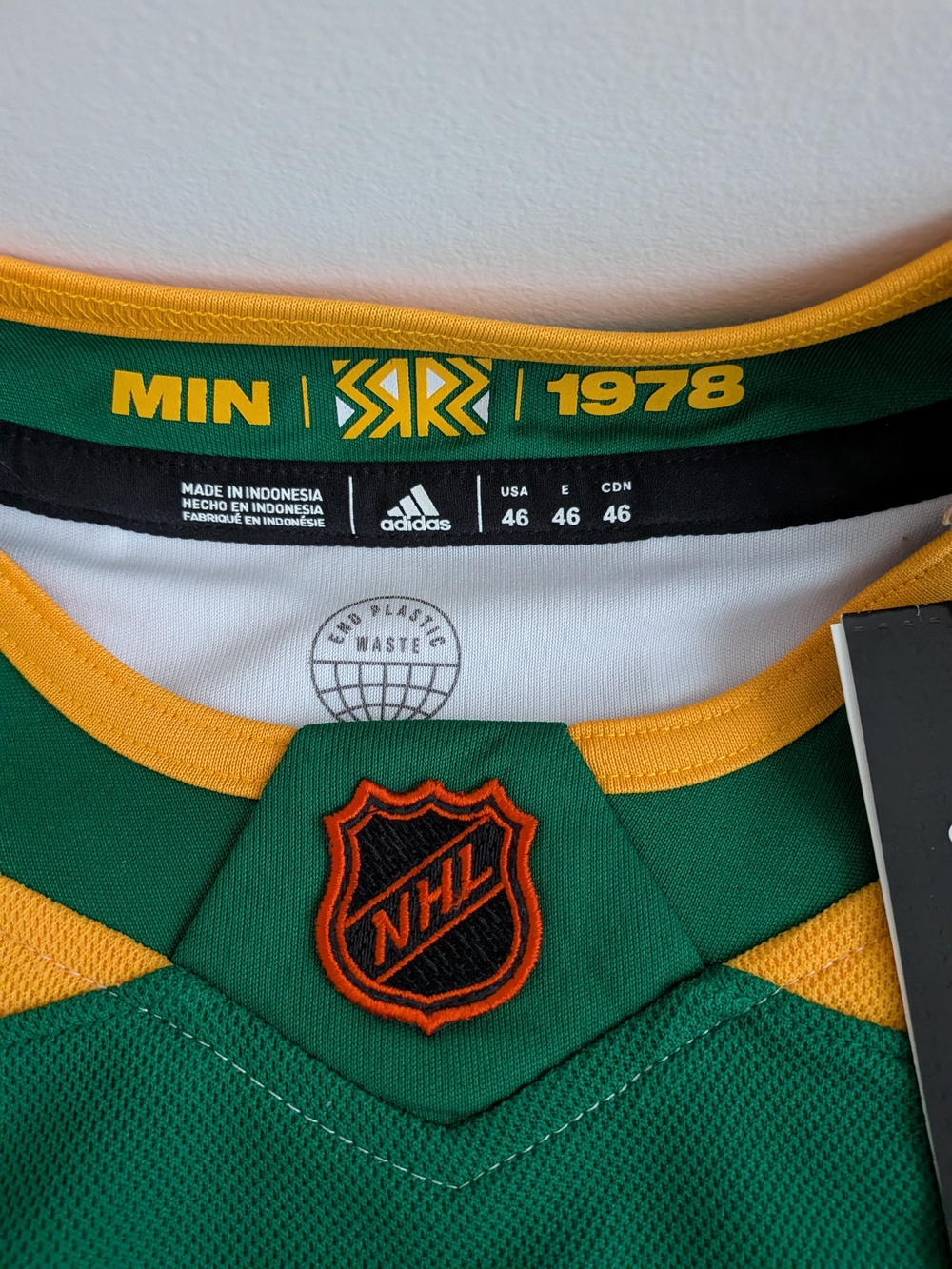 Minnesota Wild Reverse Retro Jersey Adidas Size 46 - Picture 2 of 3